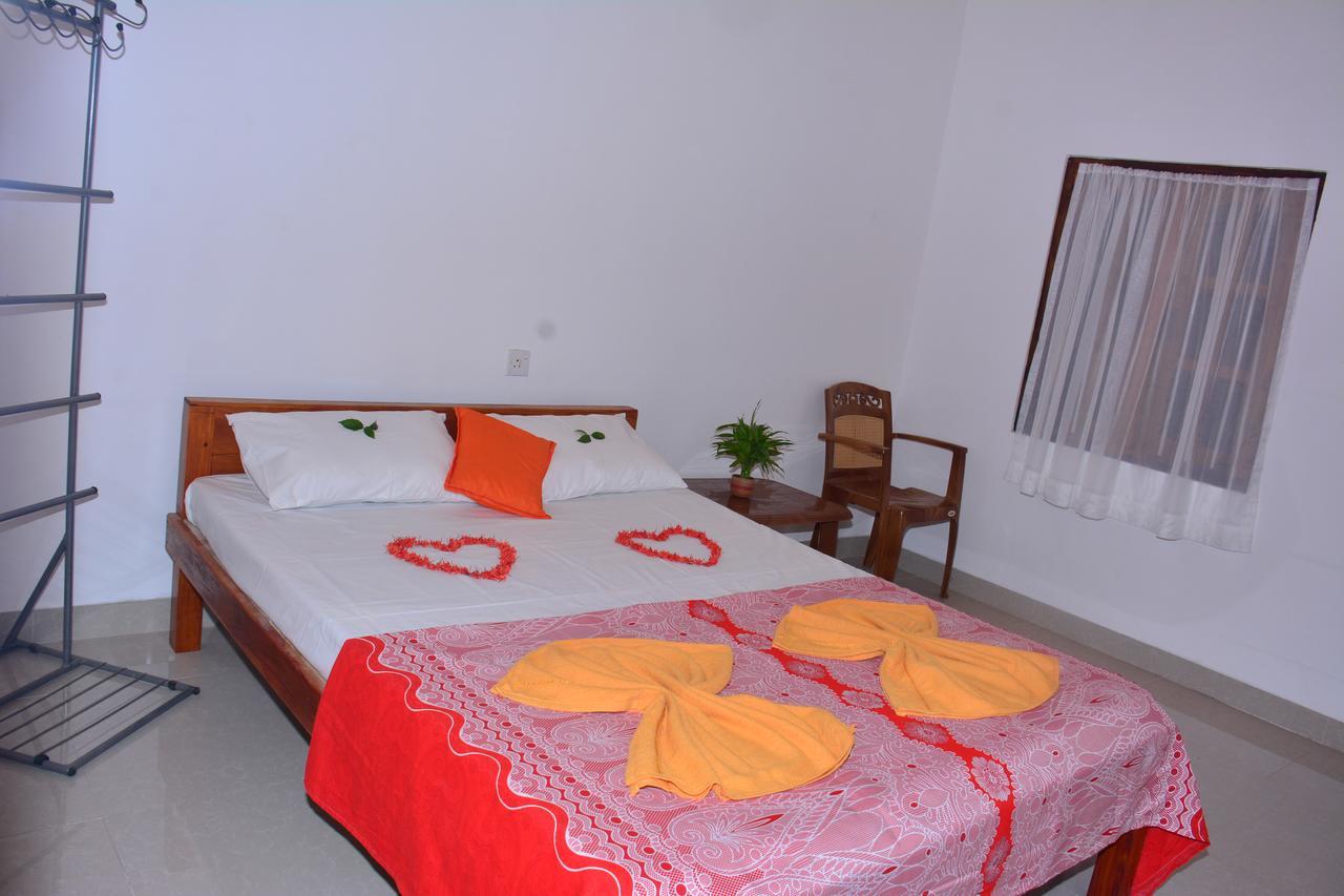 Pleasant Park Holiday Inn Trincomalee Luaran gambar
