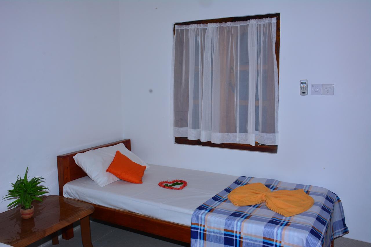 Pleasant Park Holiday Inn Trincomalee Luaran gambar
